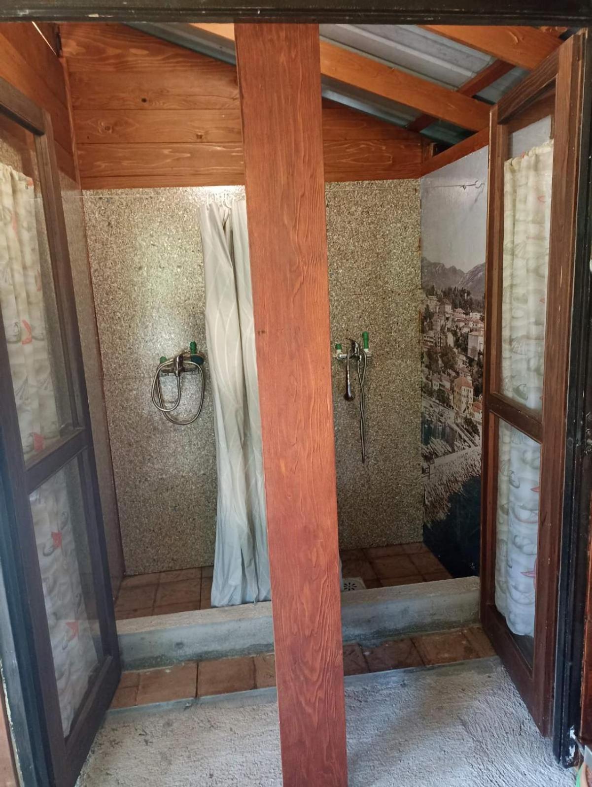Kamp Seosko Domacinstvo Radman Hotell Herceg Novi Eksteriør bilde