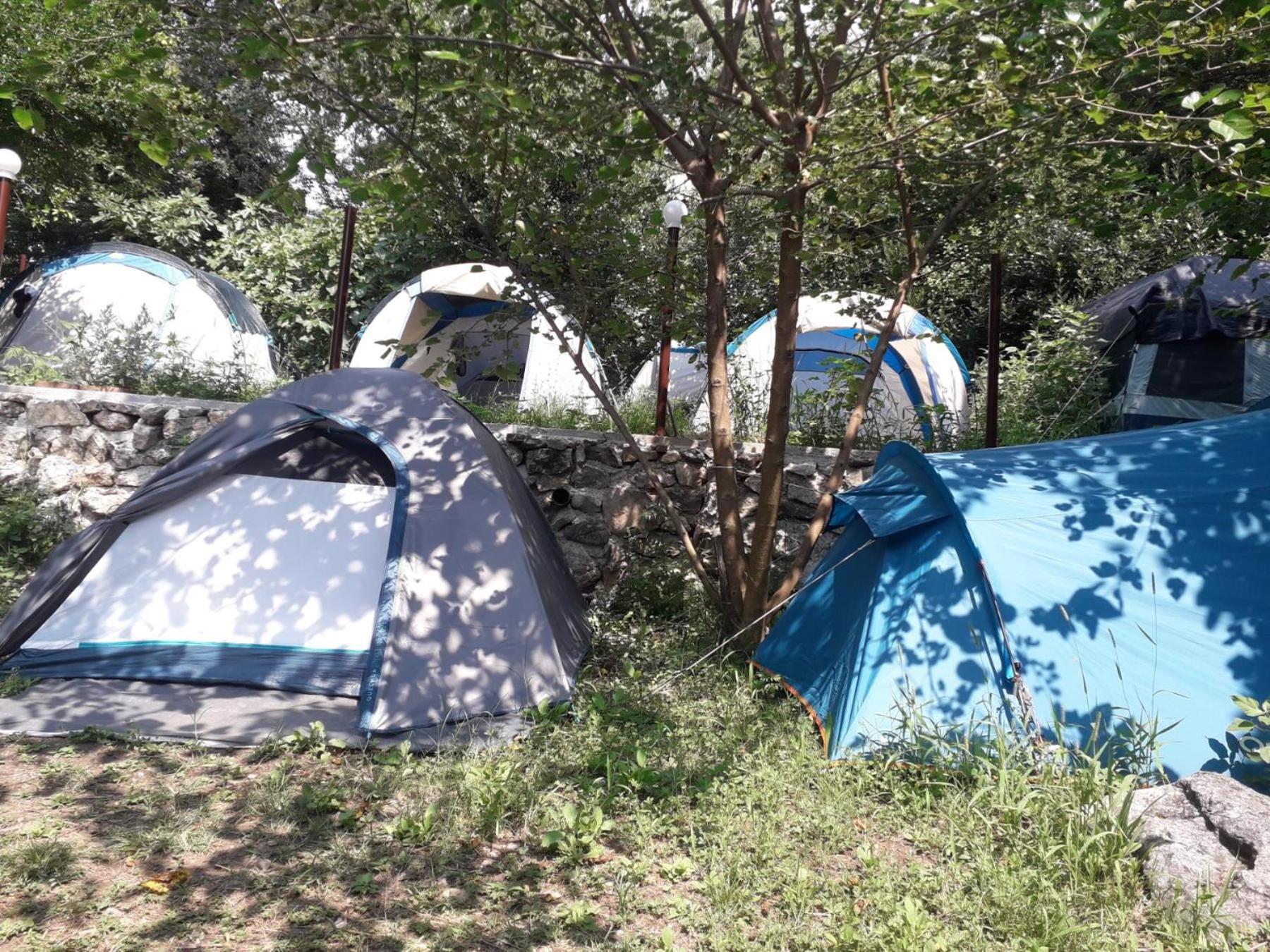 Kamp Seosko Domacinstvo Radman Hotell Herceg Novi Eksteriør bilde